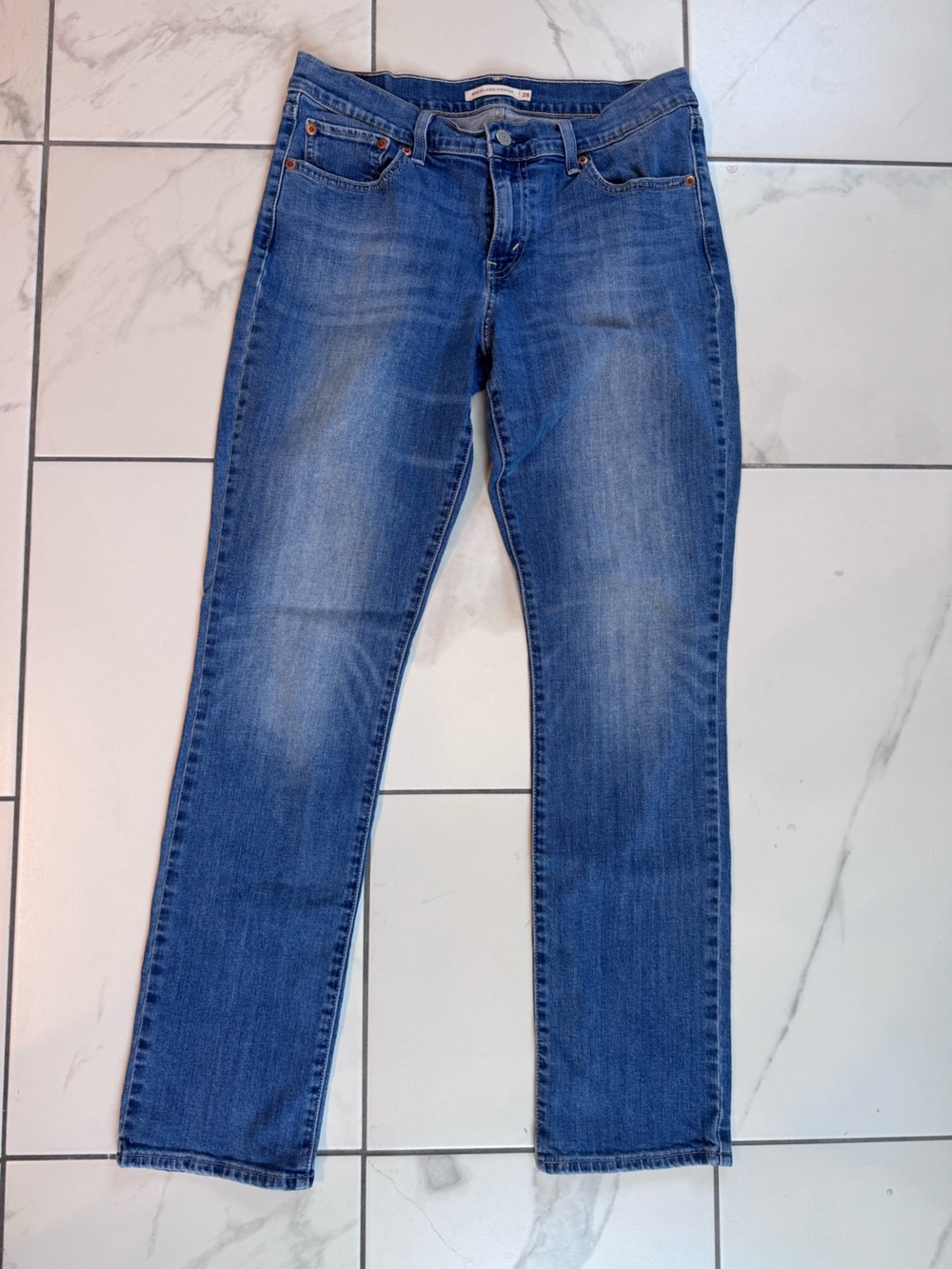 Women’s Levi 414 Jeans